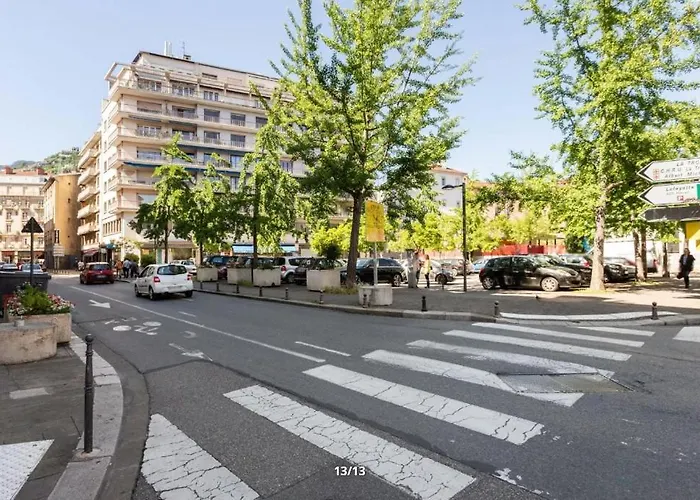 Le Contemporain, Hyper-centre, 8 Pers * Γκρενόμπλ