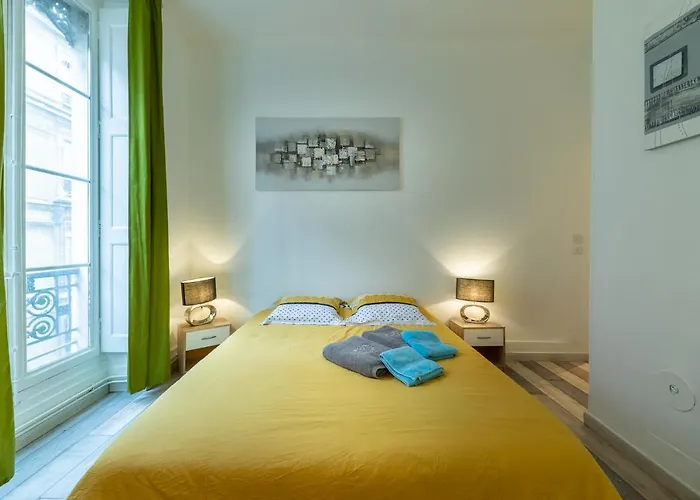 Le Contemporain, Hyper-centre, 8 Pers Appartement Grenoble