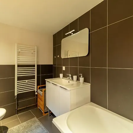 Apartment Le Contemporain, Hyper-centre, 8 Pers *