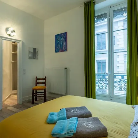 Le Contemporain, Hyper-centre, 8 Pers Apartment *